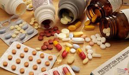 وبینار علمی مدیریت خطاهای دارویی